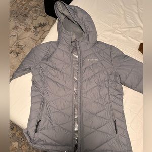 Columbia winter jacket, size L! Used in great condition